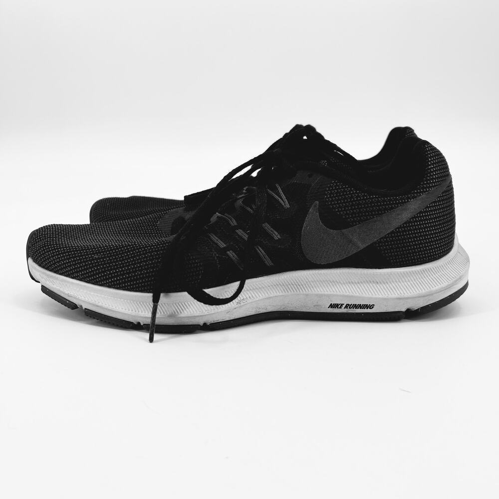 Nike Run Swift Women's Size 8 Black White Running Shoes Athletic Sneakers - Picture 5 of 10
